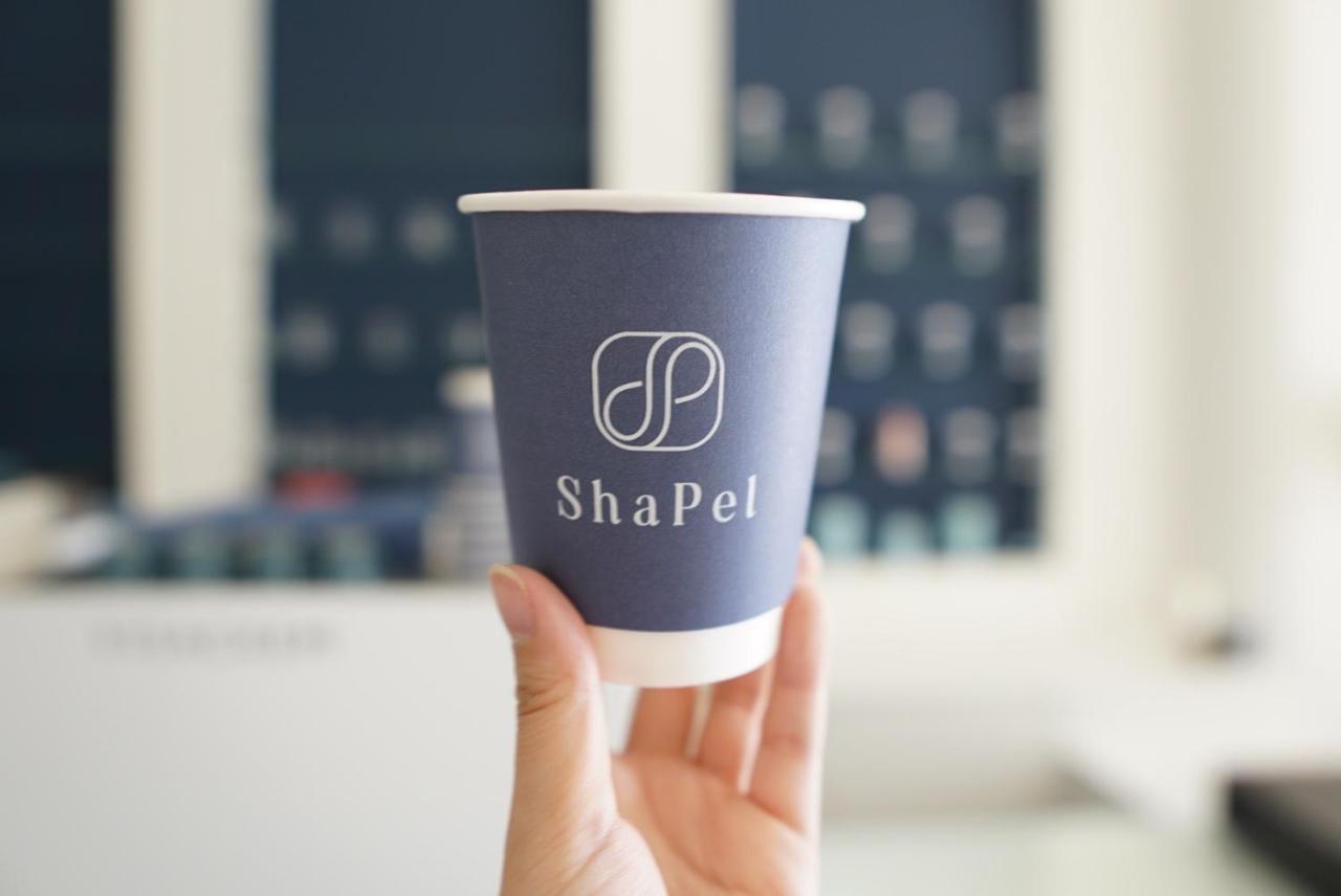 אכסניה Shapel And Cafe *